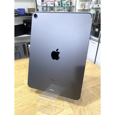 Планшет Apple iPad Pro 11 2018 Wi-Fi 64GB Space Gray (MTXN2) | УЦЕНКА Планшет Apple iPad Pro 11 2018 Wi-Fi 64GB Space Gray (MTXN2) | УЦЕНКА
