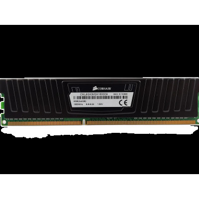 Оперативная память для ПК Corsair DDR3 4GB 1600MHz CL-9 (CML8GX3M2A1600C9) | Б/У