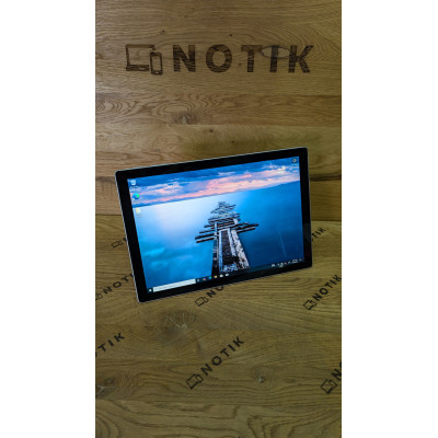 Ноутбук-планшет Microsoft Surface Pro 1807 i5-7300U